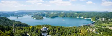 Gdzie w Bieszczady? Najlepsze szlaki turystyczne, atrakcje i ciekawe miejsca dla początkujących, rodzin z dziećmi oraz aktywnych turystów